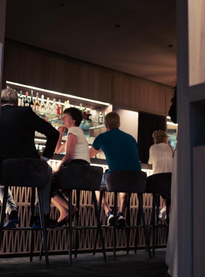 H24 Stadthotel Bernau ベルナウ・バイ・ベルリン エクステリア 写真
