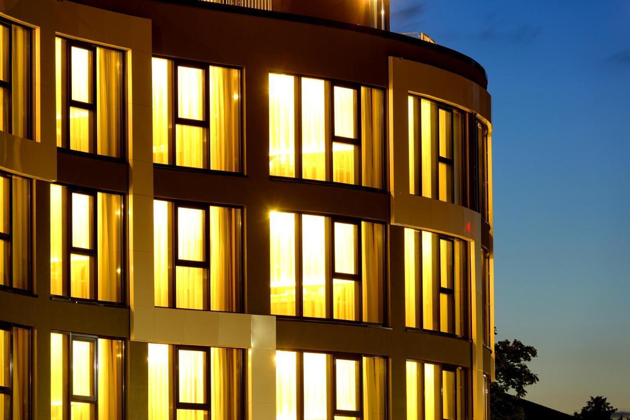 H24 Stadthotel Bernau ベルナウ・バイ・ベルリン エクステリア 写真