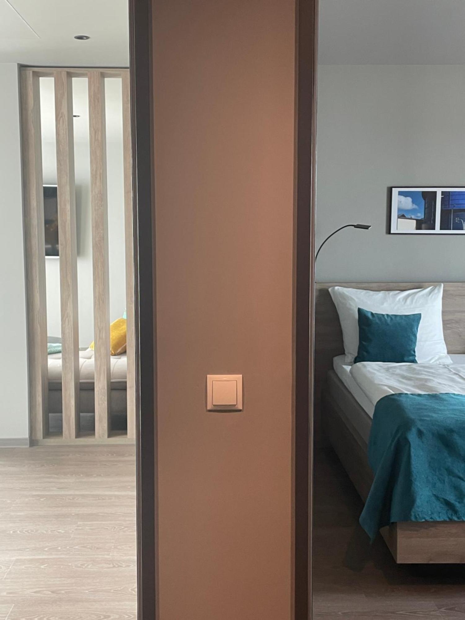 H24 Stadthotel Bernau ベルナウ・バイ・ベルリン エクステリア 写真